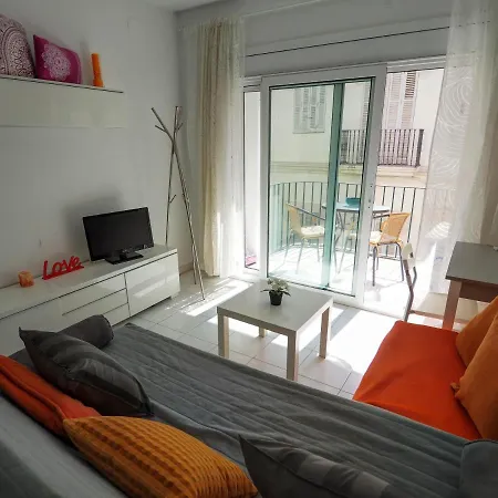דירה Ferdinand By Hello Homes סיטגס