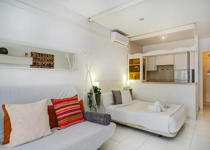 Daire Ferdinand By Hello Homes